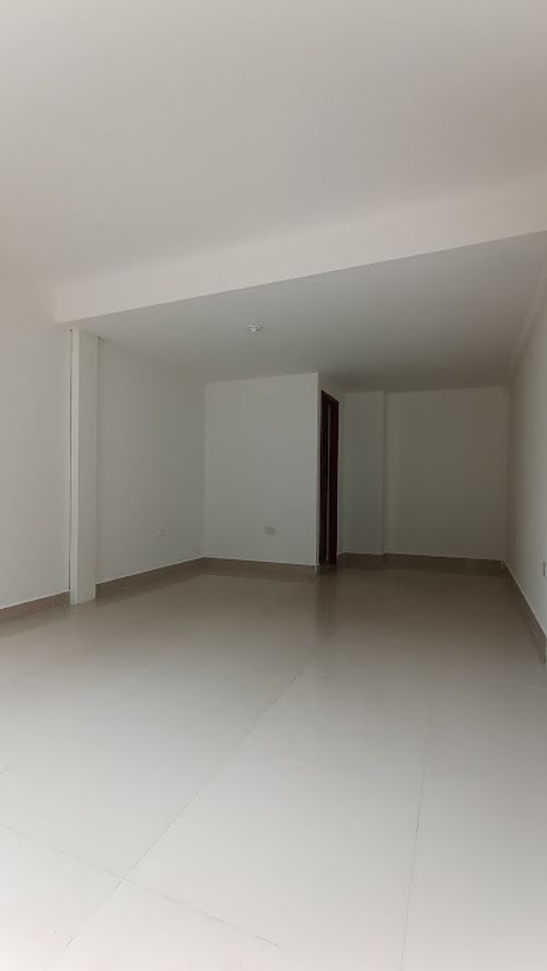Local en arriendo en Tequendama, Cali, 22 m² · foto 3 de 8