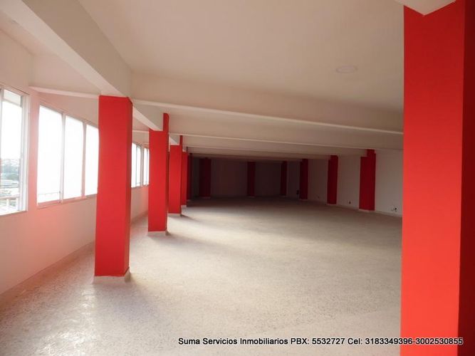 Edificio en venta en La Floresta, Cali, 1400 m² · foto 10 de 24
