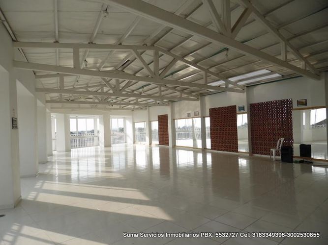 Edificio en venta en La Floresta, Cali, 1400 m² · foto 23 de 24