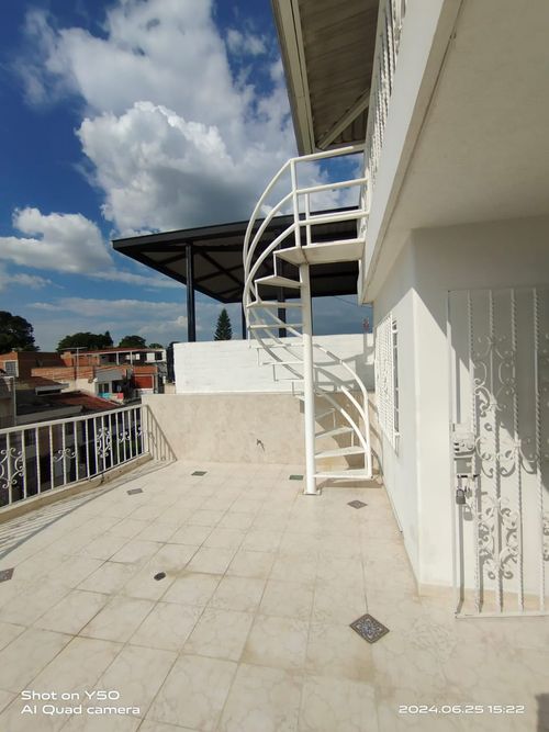 Casa de 6 alcobas en venta en Caney, Cali, 450 m² · foto 22 de 22