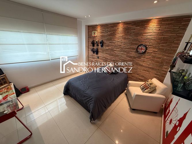 Casa de 5 alcobas en venta en Menzuly, Piedecuesta, 1103 m² · foto 15 de 24
