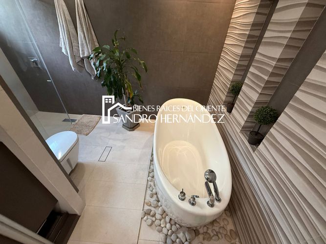Casa de 5 alcobas en venta en Menzuly, Piedecuesta, 1103 m² · foto 21 de 24