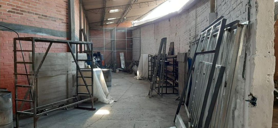 Bodega en venta en Flora Industrial, Cali, 1730 m² · foto 3 de 15