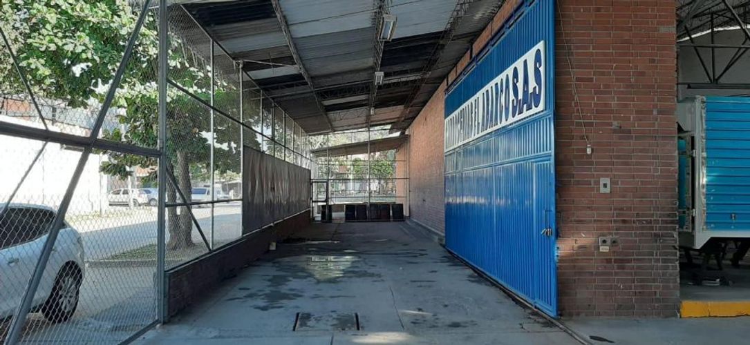 Bodega en venta en Flora Industrial, Cali, 1730 m² · foto 6 de 15