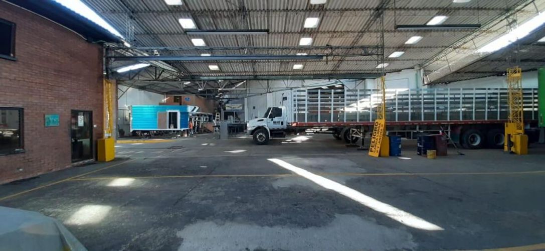Bodega en venta en Flora Industrial, Cali, 1730 m² · foto 12 de 15