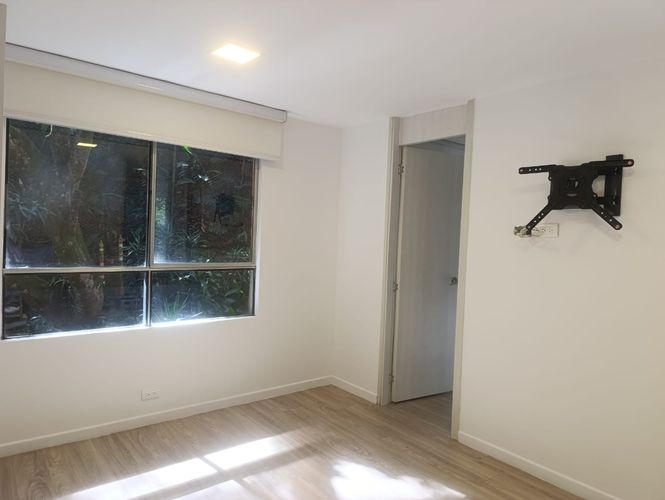 Apartamento de 2 alcobas en arriendo en El Poblado, Medellín, 60 m² · foto 10 de 14