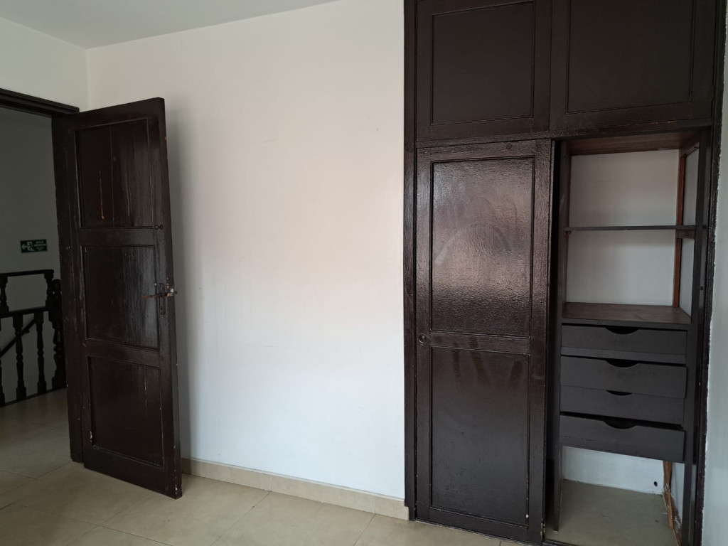 Casa en venta en Modelo Norte, Bogotá · foto 8 de 12