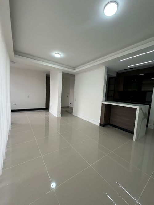Apartamento de 2 alcobas en venta en Valle Del Lili, Cali, 62 m² · foto 14 de 20