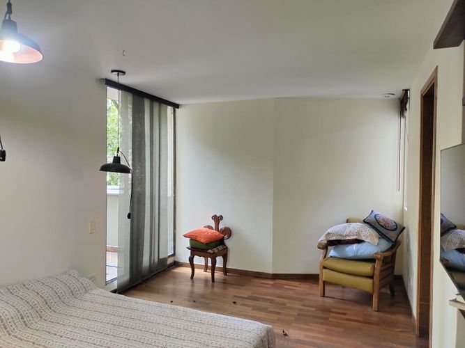 Apartamento de 3 alcobas en venta en Las Lomas, Medellín, 137 m² · foto 11 de 20