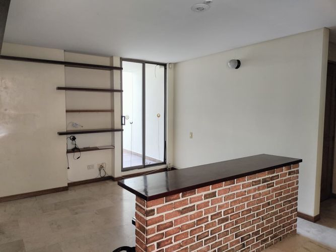 Apartamento de 3 alcobas en venta en Las Lomas, Medellín, 137 m² · foto 8 de 20