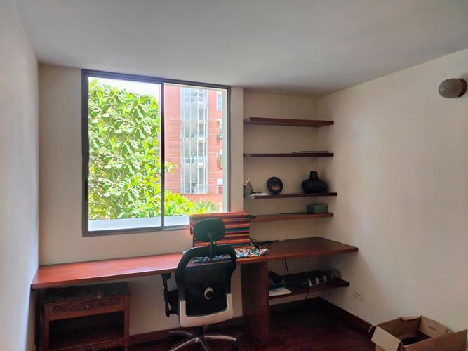 Apartamento de 3 alcobas en venta en Las Lomas, Medellín, 137 m² · foto 15 de 20
