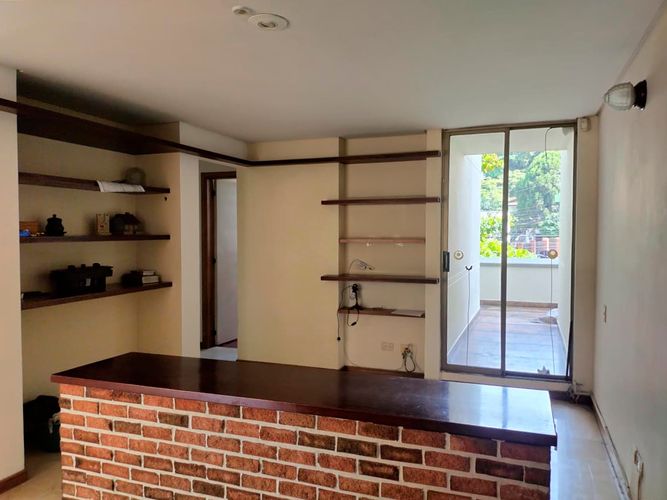 Apartamento de 3 alcobas en venta en Las Lomas, Medellín, 137 m² · foto 7 de 20