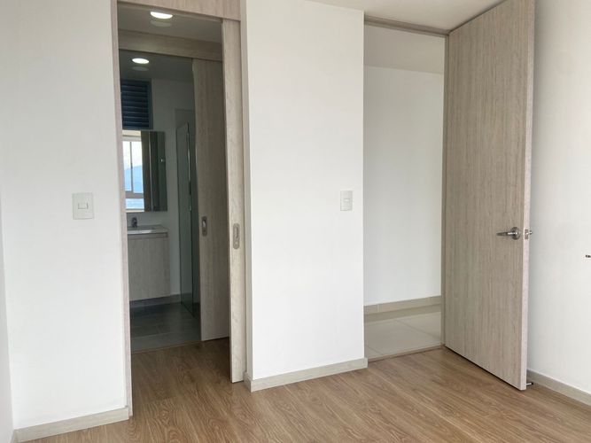 Apartamento de 2 alcobas en venta en El Poblado, Sabaneta, 60 m² · foto 16 de 19