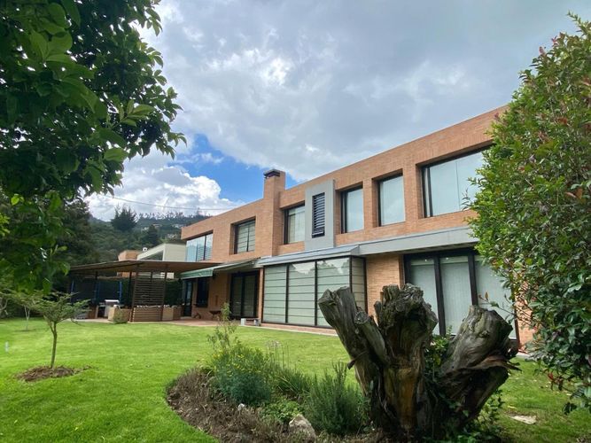 Casa de 4 alcobas en venta en Cundinamarca, Bogotá, 500 m² · foto 6 de 24