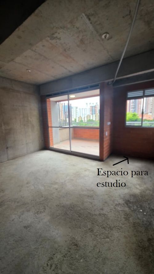 Apartamento de 3 alcobas en venta en Ditaires, Itagüí, 86 m² · foto 4 de 12