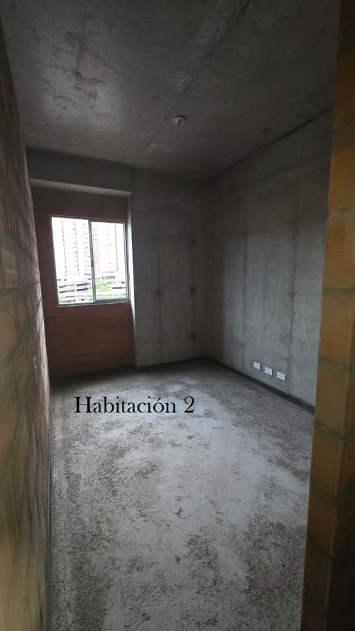 Apartamento de 3 alcobas en venta en Ditaires, Itagüí, 86 m² · foto 8 de 12