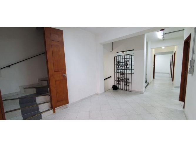 Oficina en arriendo en Mesa, Envigado, 250 m² · foto 9 de 24