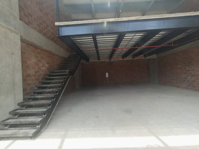 Local en arriendo en Ciudad Del Río, Medellín, 248 m² · foto 3 de 3
