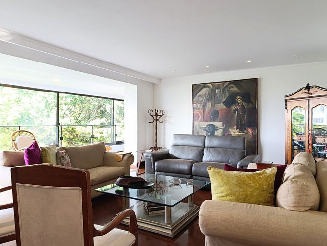 Apartamento de 4 alcobas en venta en El Poblado, Medellín, 400 m² · foto 4 de 20