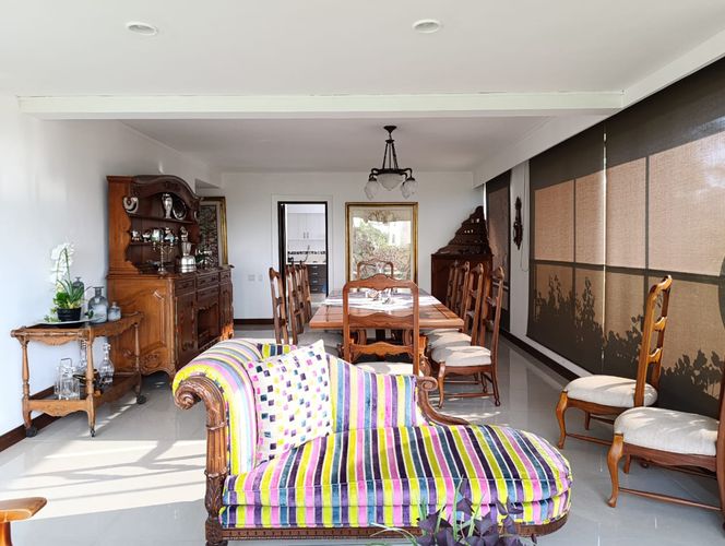 Apartamento de 4 alcobas en venta en El Poblado, Medellín, 400 m² · foto 3 de 20