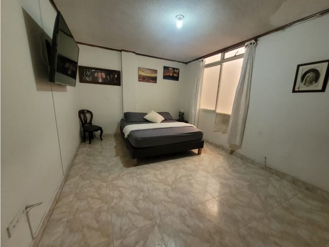 Casa de 7 alcobas en venta en La Cabaña, Armenia, 470 m² · foto 20 de 24