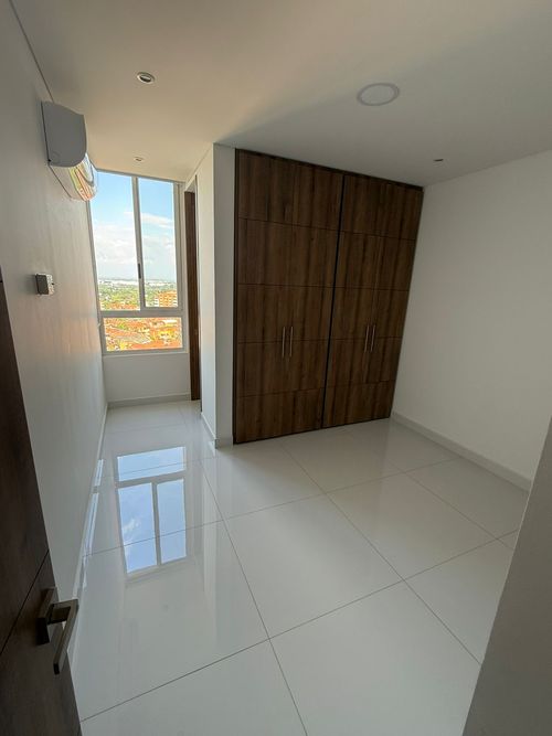 Apartamento de 3 alcobas en venta en Ciudad Jardin, Cali, 164 m² · foto 10 de 20