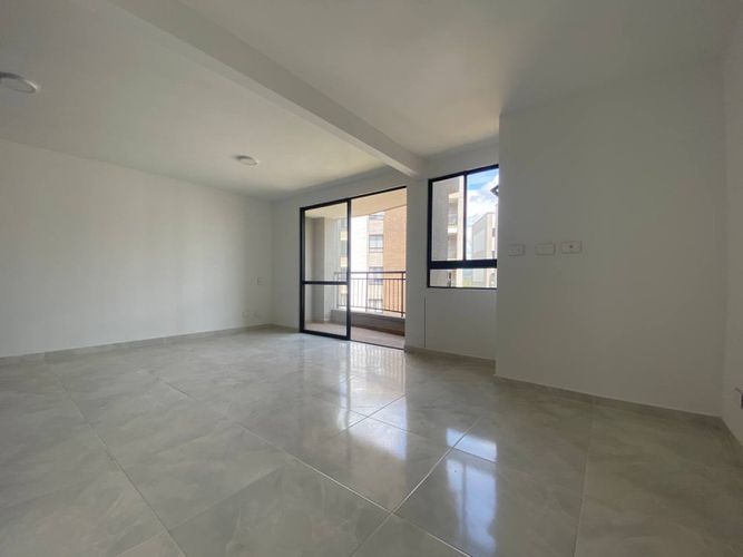 Apartamento de 2 alcobas en venta en Parque Natura, Jamundí, 76 m² · foto 8 de 24