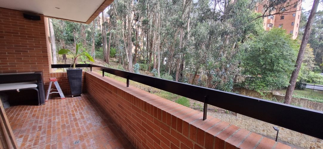 Apartamento de 3 alcobas en venta en Sierras Del Moral, Bogotá, 209 m² · foto 14 de 23
