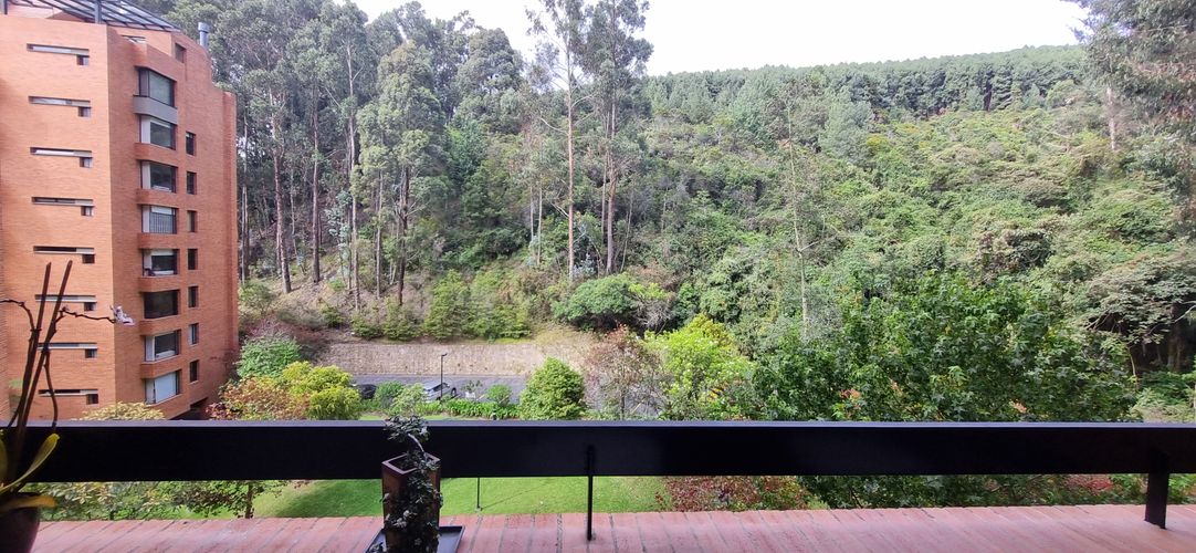 Apartamento de 3 alcobas en venta en Sierras Del Moral, Bogotá, 209 m² · foto 15 de 23