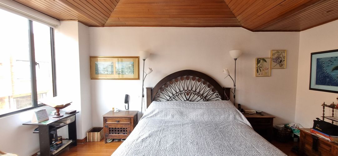 Apartamento de 4 alcobas en venta en Cedritos, Bogotá, 196 m² · foto 16 de 21