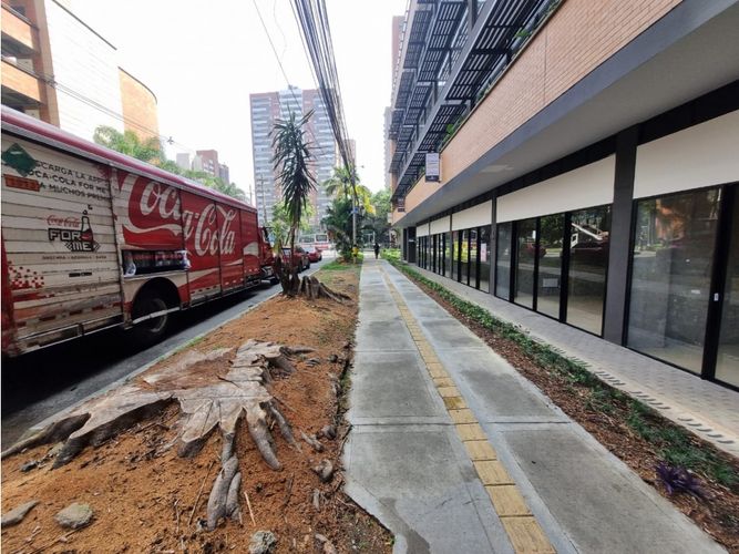 Local en arriendo en Los Colores, Medellín, 41 m² · foto 4 de 7