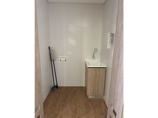 Apartaestudio en venta en Santa Barbara, Bogotá, 60 m² · foto 7 de 19