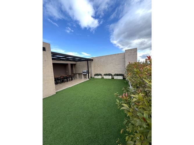 Apartaestudio en venta en Santa Barbara, Bogotá, 60 m² · foto 8 de 19