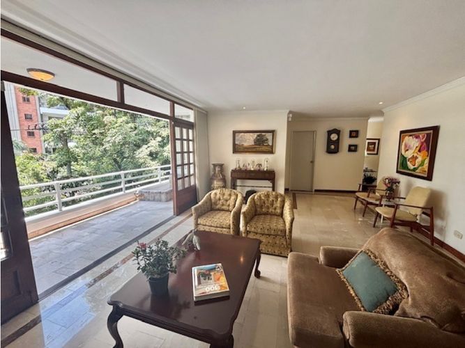 Apartamento de 3 alcobas en venta en Arboledas, Cali, 157 m² · foto 4 de 24