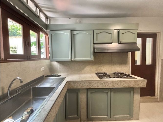 Apartamento de 3 alcobas en venta en Arboledas, Cali, 157 m² · foto 12 de 24