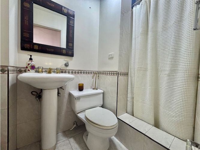 Apartamento de 3 alcobas en venta en Arboledas, Cali, 157 m² · foto 22 de 24