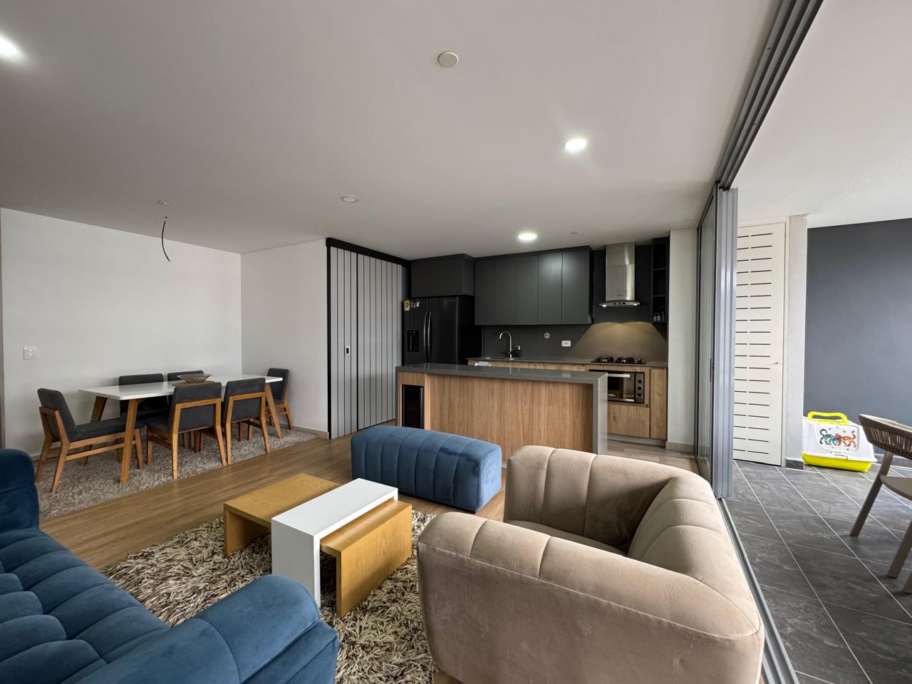 Apartamento en venta en Camino Verde, Envigado · foto 2 de 9