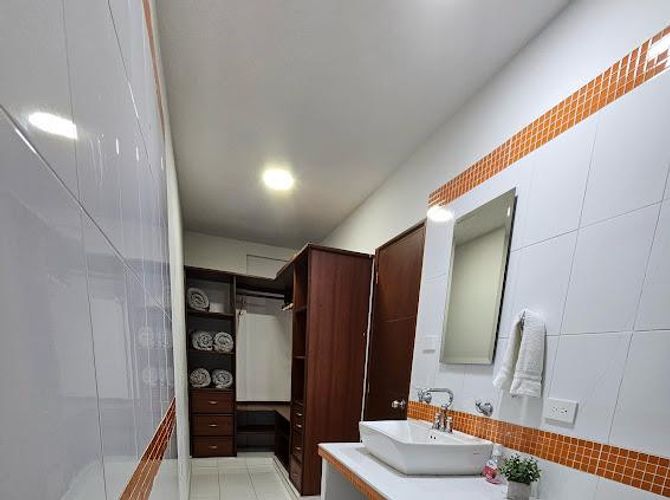 Casa de 5 alcobas en venta en La Buitrera, Cali, 400 m² · foto 20 de 24