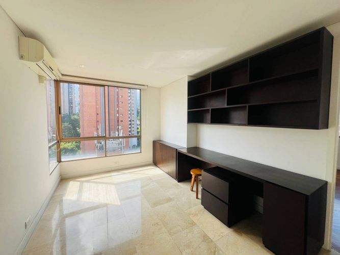 Apartamento de 2 alcobas en arriendo en Patio Bonito, Medellín, 190 m² · foto 14 de 22