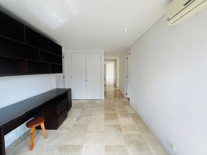 Apartamento de 2 alcobas en arriendo en Patio Bonito, Medellín, 190 m² · foto 15 de 22