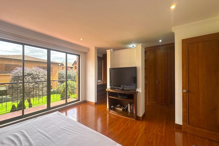 Casa de 3 alcobas en venta en Santa Cecilia Iii, Chía, 270 m² · foto 7 de 16