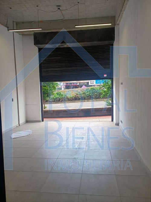 Local en arriendo en San Isidro, Itagüí, 42 m² · foto 3 de 8