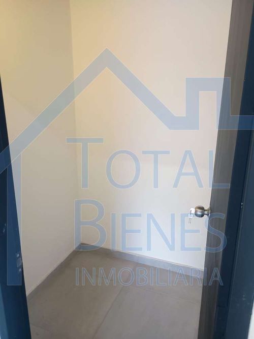 Local en arriendo en San Isidro, Itagüí, 42 m² · foto 5 de 8