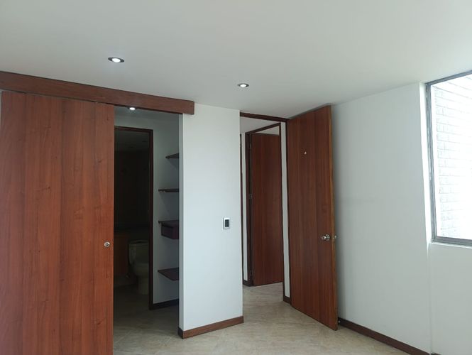 Apartamento en venta en El Poblado, Medellín · foto 15 de 20