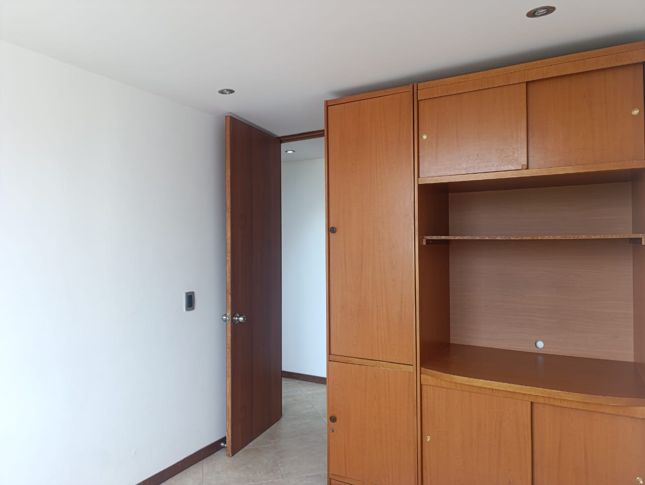 Apartamento en venta en El Poblado, Medellín · foto 8 de 20