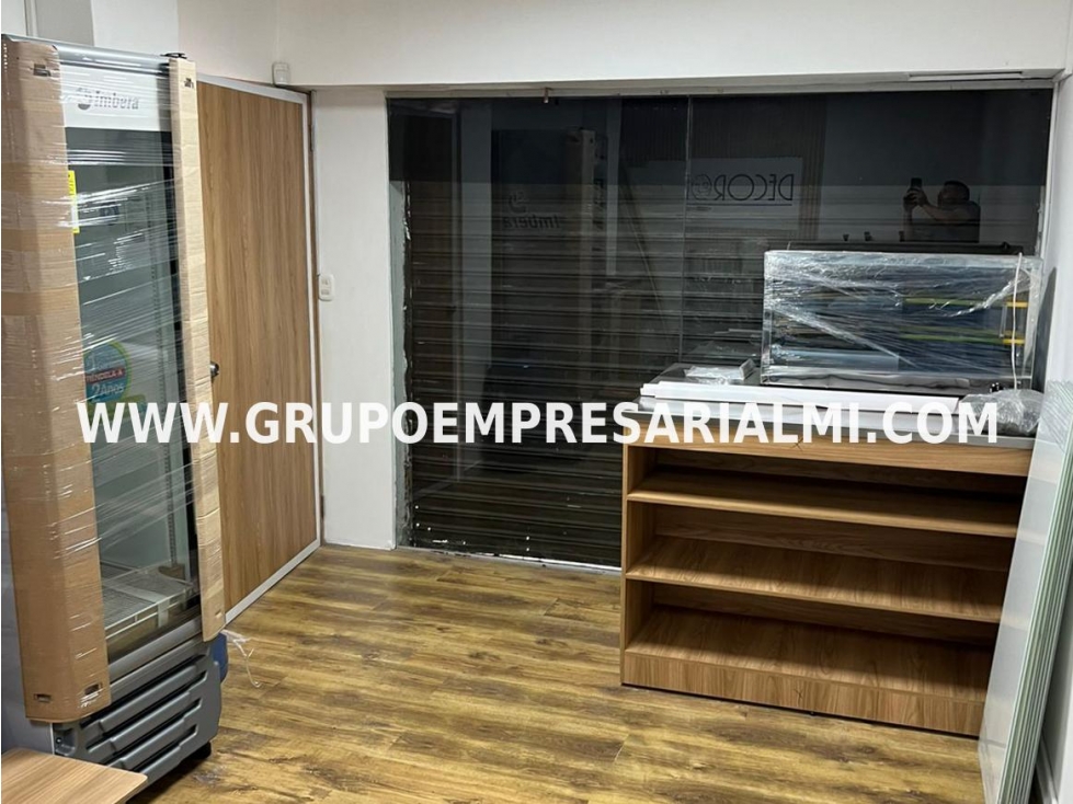 Warehouse for sale in Conquistadores, Medellín 2