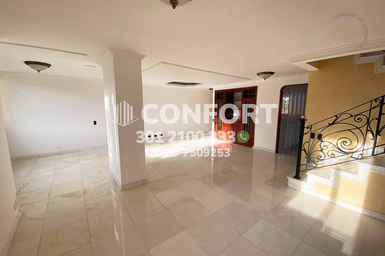 Apartamento de 4 alcobas en arriendo en Las Acacias, Medellín, 185 m² · foto 3 de 24