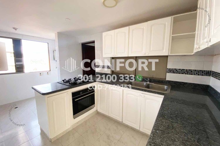 Apartamento de 4 alcobas en arriendo en Las Acacias, Medellín, 185 m² · foto 13 de 24
