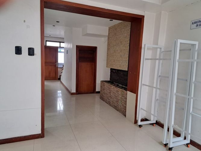 Casa de 4 alcobas en venta en Popular Modelo, Bogotá, 193 m² · foto 7 de 19