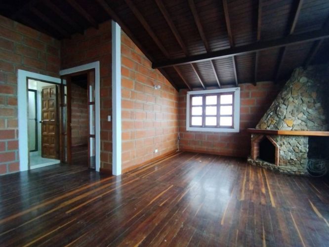 Finca en venta en San Jose, Guarne, 270 m² · foto 3 de 24